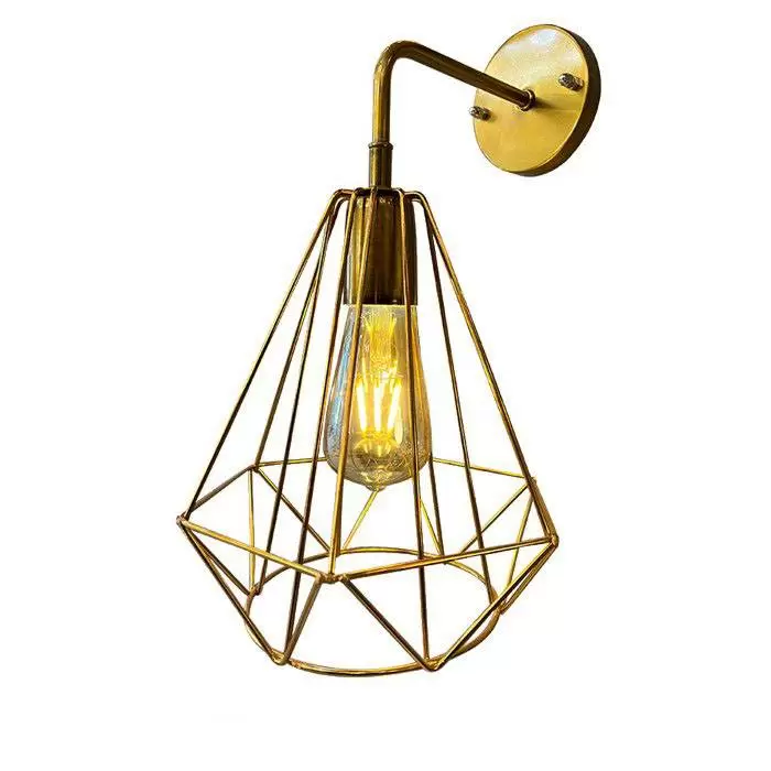 چراغ دیواری هرمی