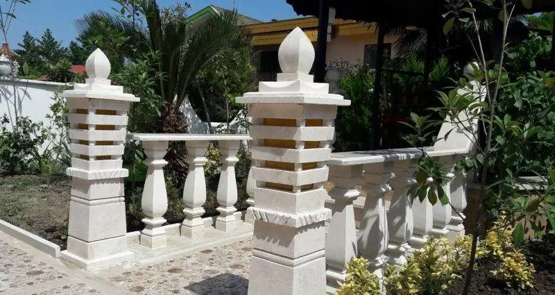 چراغ سنگی مدل پارسی