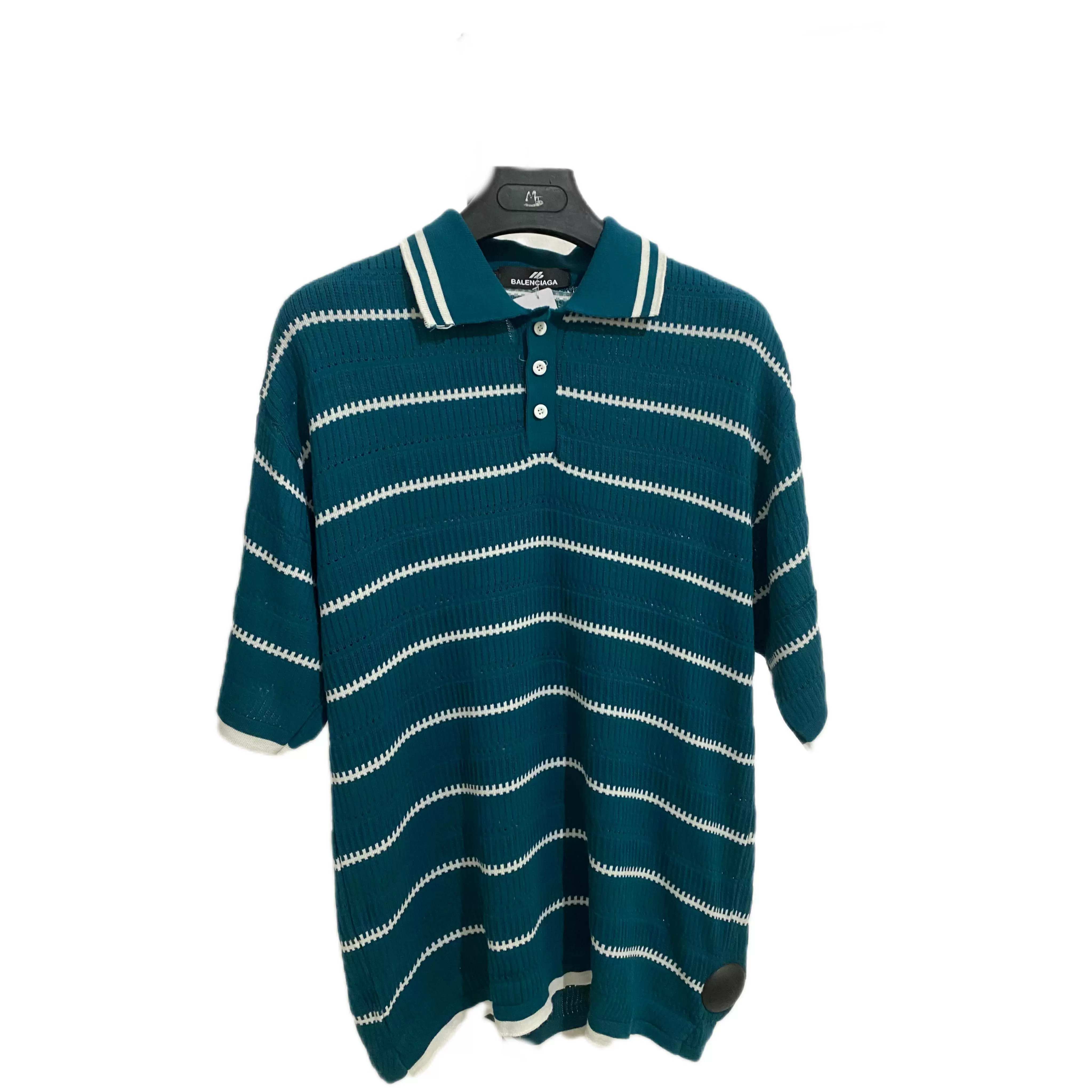 تیشرت یقه دار