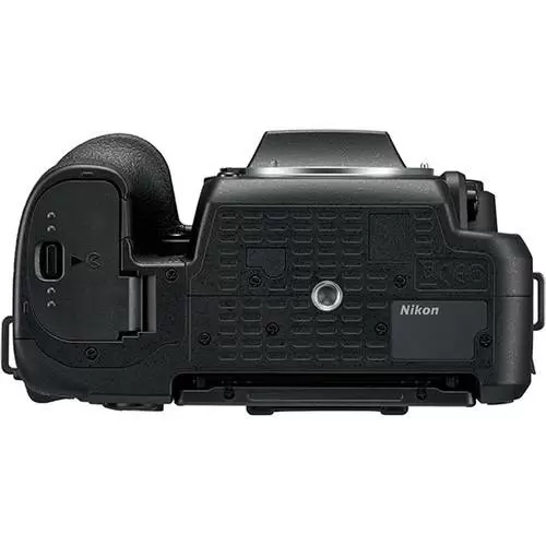 دوربین عکاسی نیکون Nikon D7500 DSLR Camera with 18-55mm f/3.5-5.6 Lens Kit