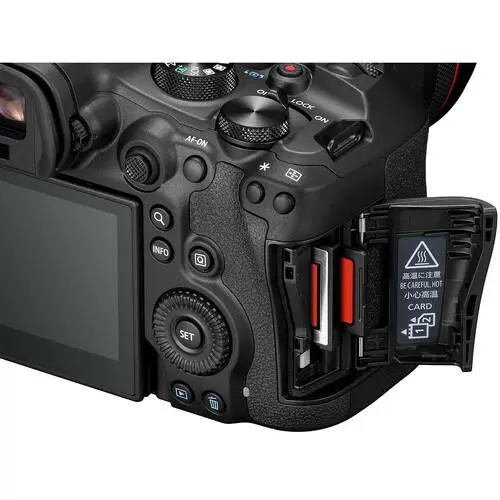 دوربین کانن Canon EOS R6 Mark III Mirrorless Camera with 24-105mm f/4-7.1 Lens